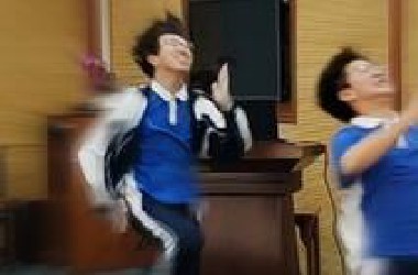 《 学 校 说 学 不 了 就 滚 》（？）