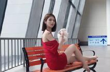 【 依依酱 】 2025-07-16 134029-05车模在长春车展奇瑞